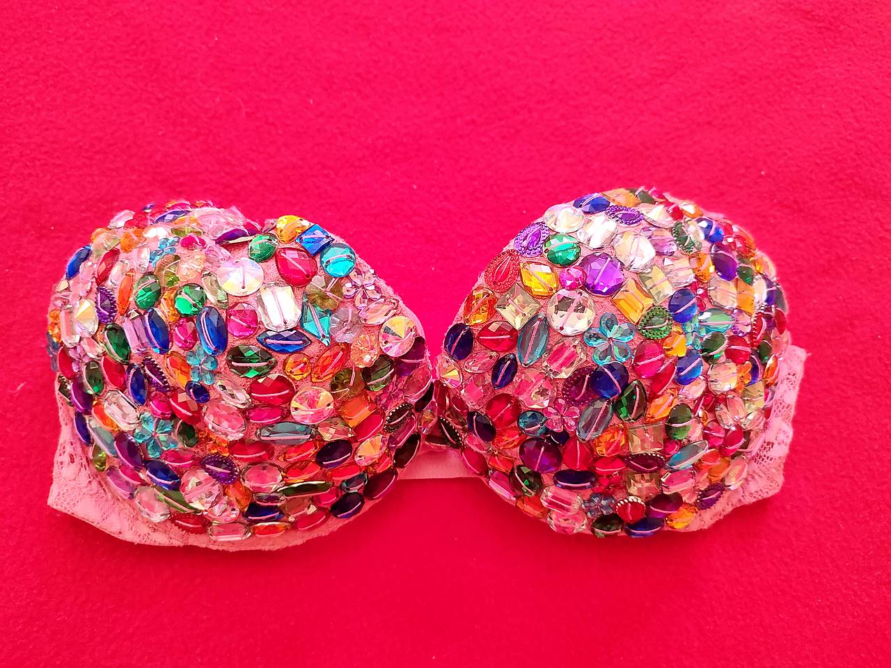 Farebná třpytivá podprsenka