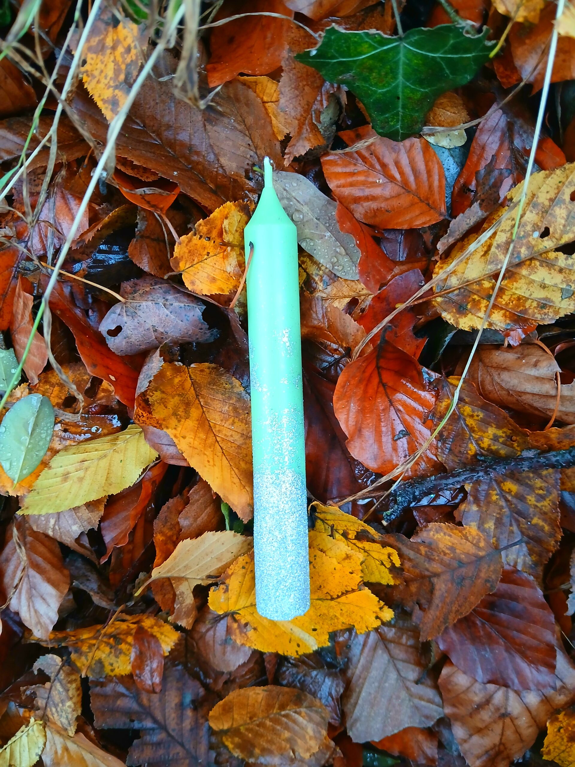 Svíčka vánoční/adventní olivově zelená